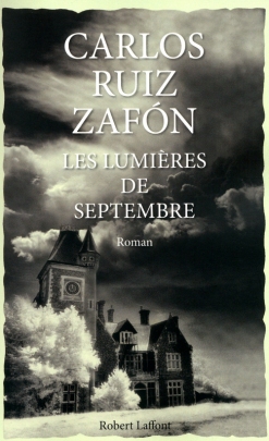 Editions Robert Laffont - © http://www.laffont.fr/site/les_lumieres_de_septembre_&100&9782221122907.html